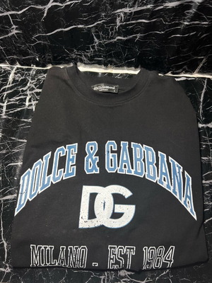 Dolce Gabbana тениска като нова, черна, размери S и M