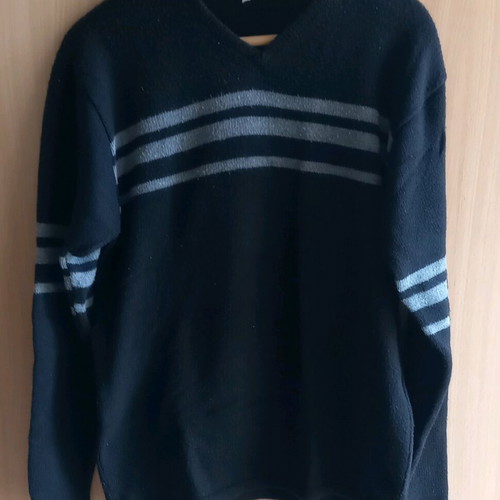 Pullover men's new, size L, black and blue