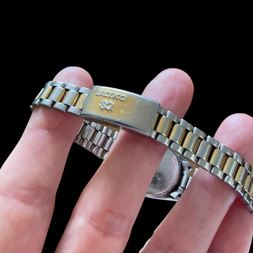 Vintage Seiko SQ women's wristwatch used, dual tone gold-silver quartz
