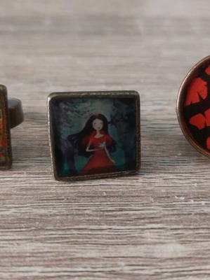 Set of 3 handmade adjustable rings with liquid glass on bronze base like new
