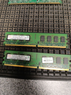 Hynix DDR2 RAM 4GB (2x2) used, 666 MHz for desktop