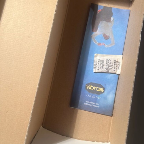 Vibram women's toe shoes size 39 new, gray summer design