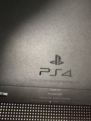 PlayStation 4 console without controller, 500GB