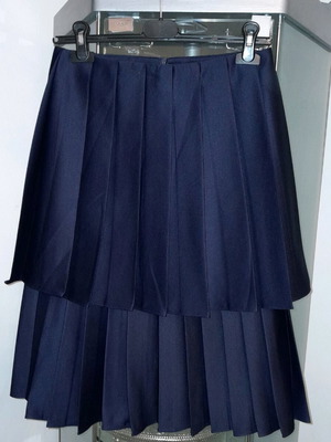 Axel skirt new, size M, very chic