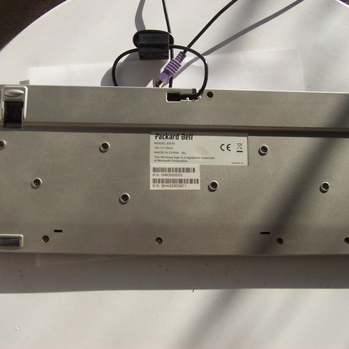 Packard Bell keyboard used, English German Greek layout