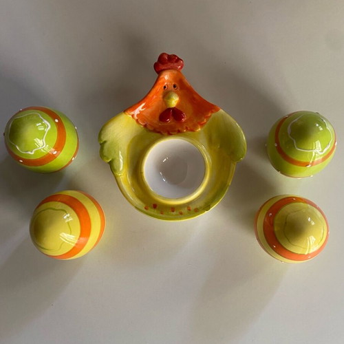 Easter decorations like new with ceramic hen and eggs