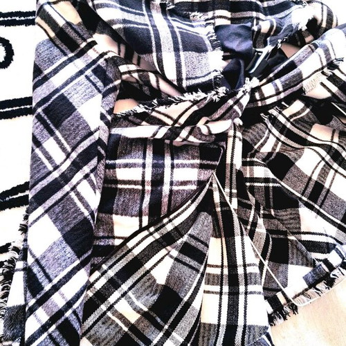 Checked black and white coat new wool and polyester size M Eu38