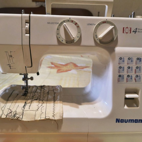 Tabletop sewing machine like new