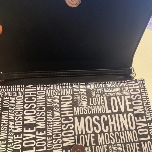 Love Moschino crossbody bag new, black and white