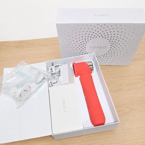 Foreo Peach 2 IPL hair removal device like new, with box