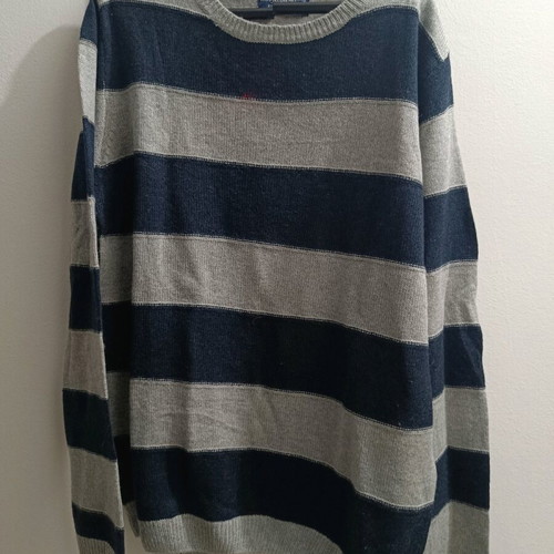 Pull and Bear striped sweater like new, size large, gray and blue