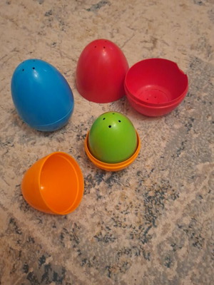 Funskool Giggles Nesting Eggs μεταχειρισμένο εκπαιδευτικό παιχνίδι για νήπια