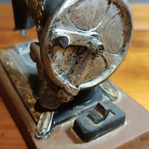 Decorative sewing machine new, ceramic