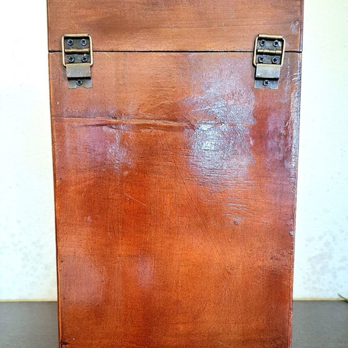 Wooden vintage box for 2 wine bottles with handmade painting like new