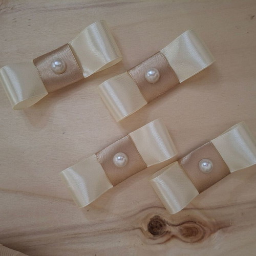 Satin bows with pearl for wedding favors, pack of 50