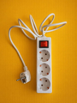 Power strip 3 sockets with extension and switch new