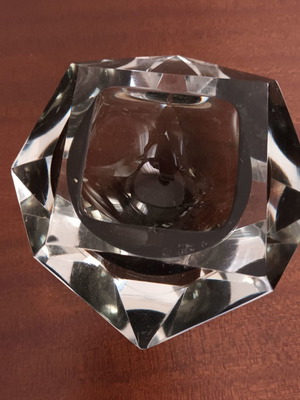 Crystal polygonal Murano bowl from the 70s, gray color