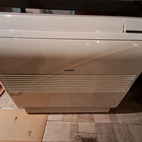 Toshiba RAS-B13J2FVG-E Floor Air Conditioner A++