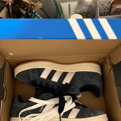 Adidas Campus sneakers navy blue, like new, size 40.5