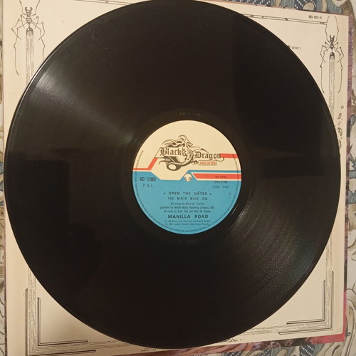 Manilla Road Open the Gates vinyl record like new, 1985 France Black Dragon
