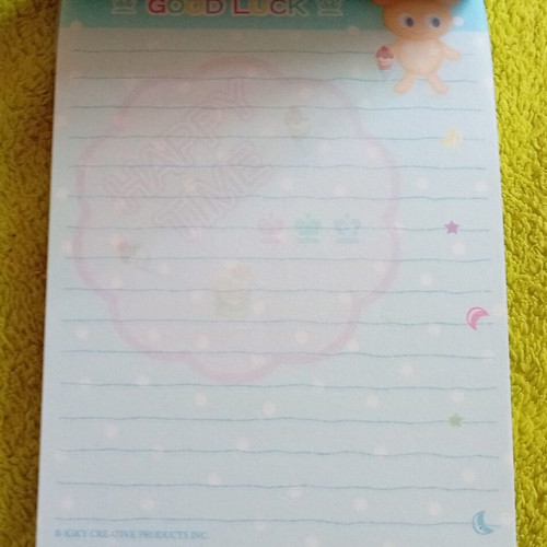 Kiky Happy Time notebook and Bensia mechanical pencil set