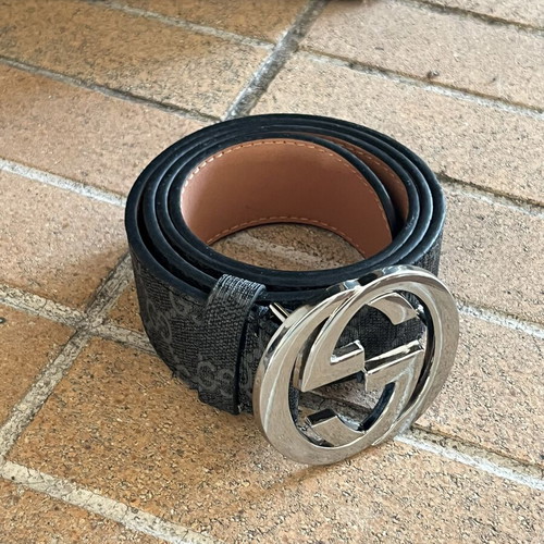 Gucci belt, black, size 105