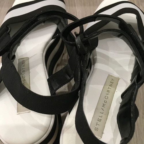 Stella McCartney Elyse Sandals like new, size 39.5, black and white platform