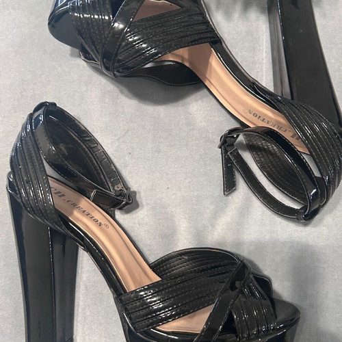 Celestino Black Patent Platform Sandals Size 37 Like New