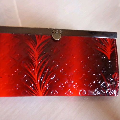 Red patent leather wallet bag like new