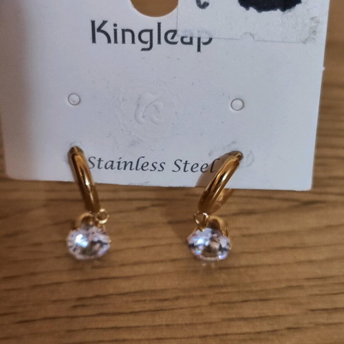 Earrings new gold and silver
