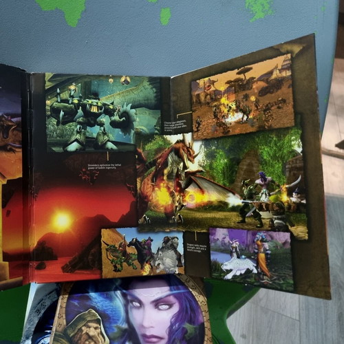 World of Warcraft Blizzard PC game collection with 5 expansions and extras