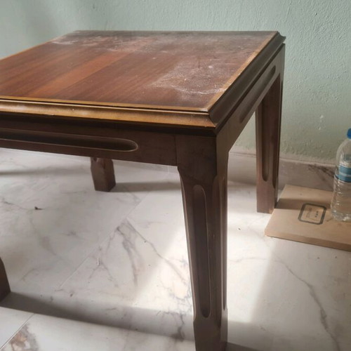 Wooden table 45×45 like new