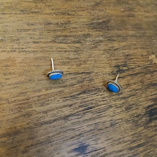 Vintage women's earrings with blue stone used