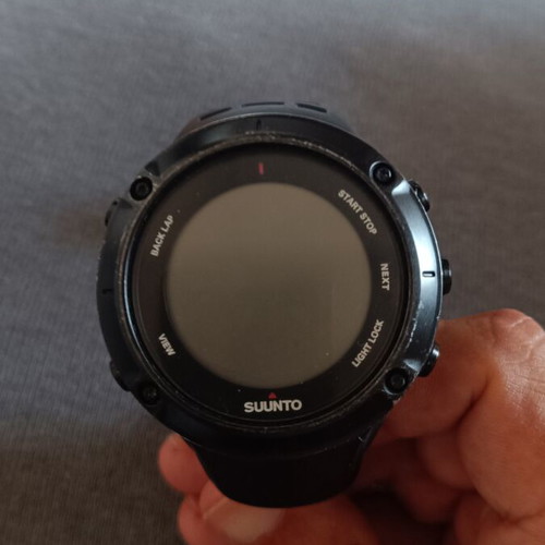 Suunto Ambit3 Peak watch with original charging cable for parts