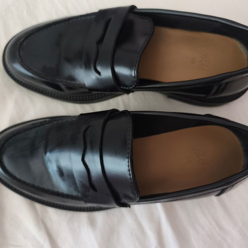 Black moccasins size 35 H&M like new