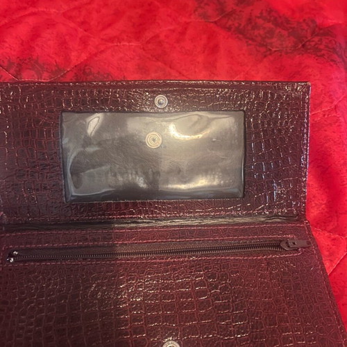 Wallet genuine leather like new Greek made with 2 compartments