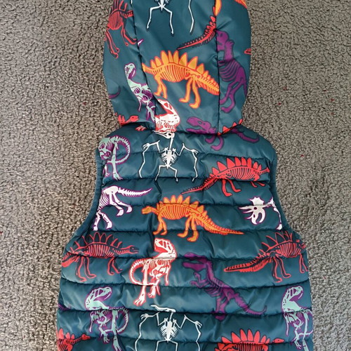 Dpam sleeveless kids jacket 104 cm like new, warm