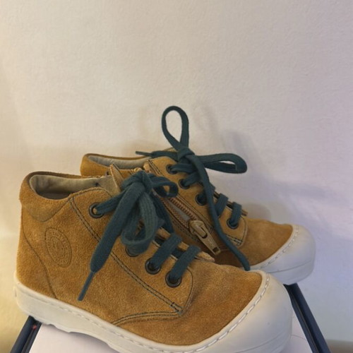 Falcotto leather boots like new, size 26, brown and yellow