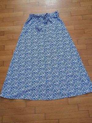 Shein blue long skirt with white floral design size Small like new