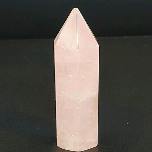 Rose Quartz Obelisk new, 60.5 g
