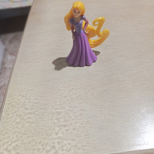 Rapunzel princess medium figure used