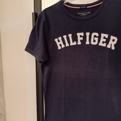 Tommy Hilfiger men's short sleeve t-shirt, navy, organic cotton