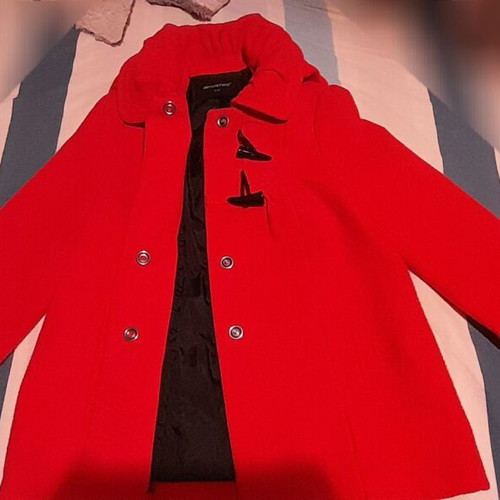 Montgomery coat with hood like new, red, size M
