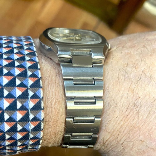 Seiko 5 N7 automatic watch used, beige dial