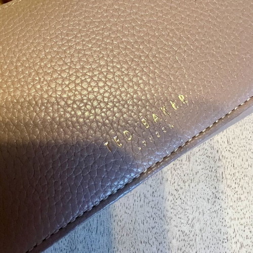 Ted Baker leather wallet like new, beige