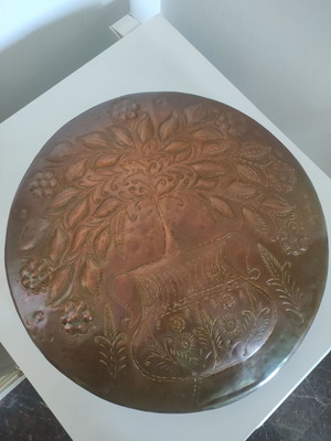 Μεγάλο χάλκινο διακοσμητικό ταψί μεταχειρισμένο, σκαλιστό, διάμετρος 46 εκ.