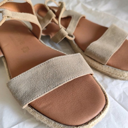Beige suede women's sandals size 37 like new