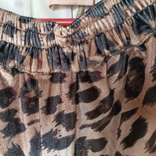 Madame Shoushou pants like new, black and brown