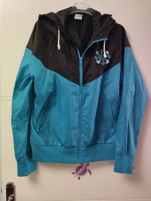 Nike women's windbreaker jacket used, size L, blue, thin fabric