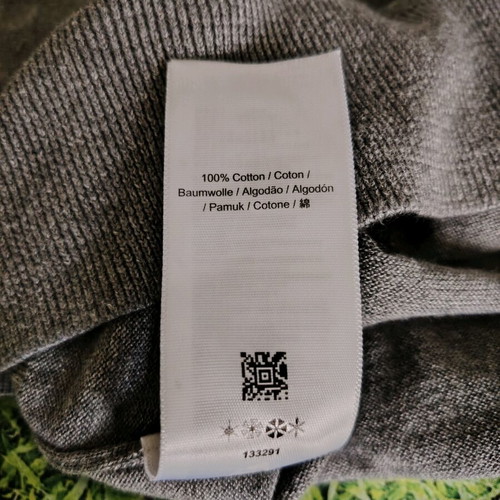 Fred Perry cotton sweater size M like new, gray